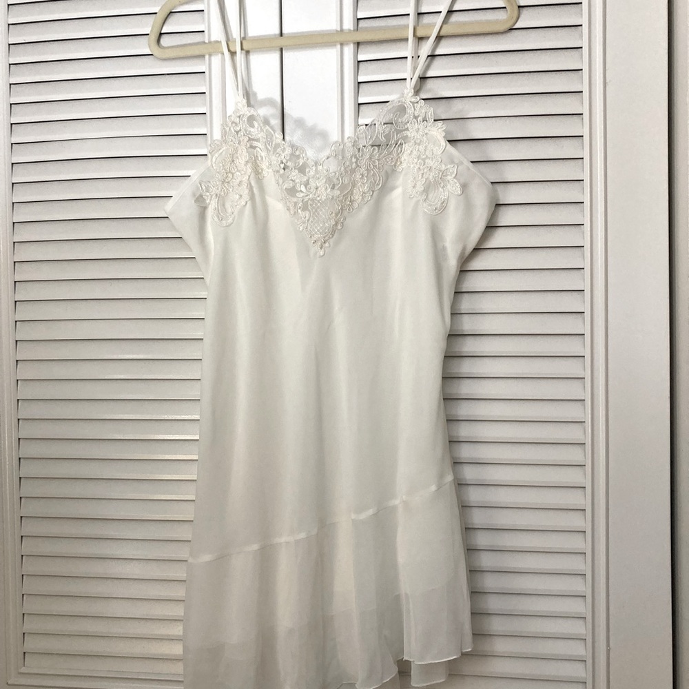 Wedding trousseau crepe Linea Donatella Negligee and Robe